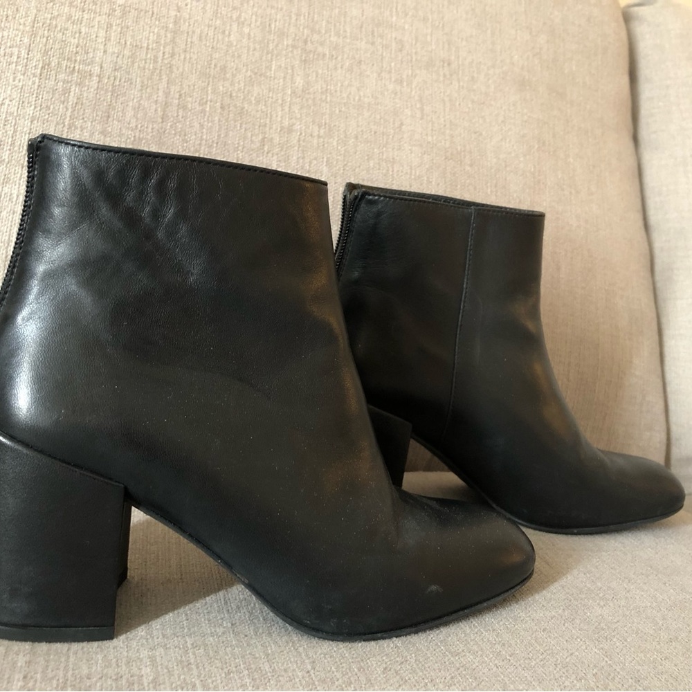 Stuart Weizman Leather Boots, Low Block Heel, Goo… - image 3